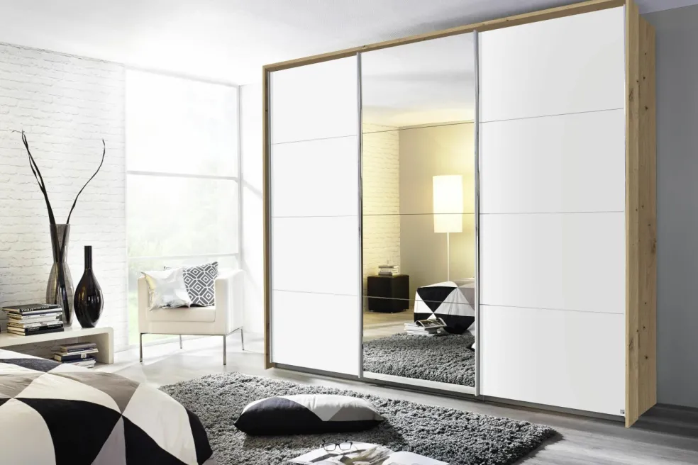 Armoire à portes coulissantes KULMBACH-C