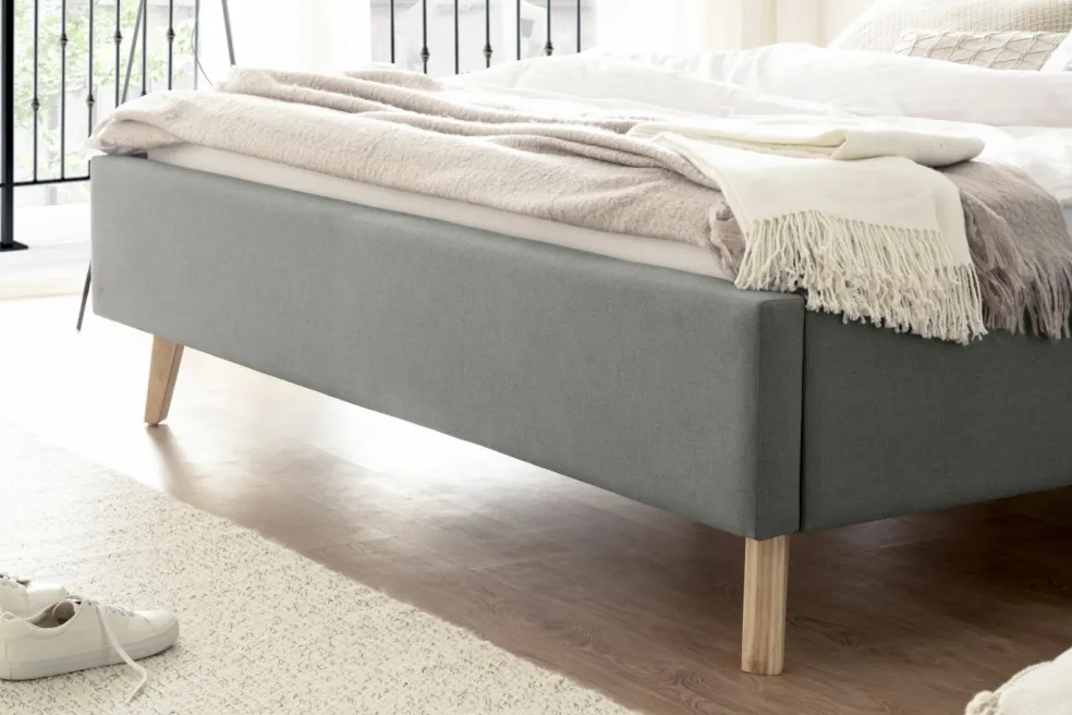 Lit rembourré FRIEDA