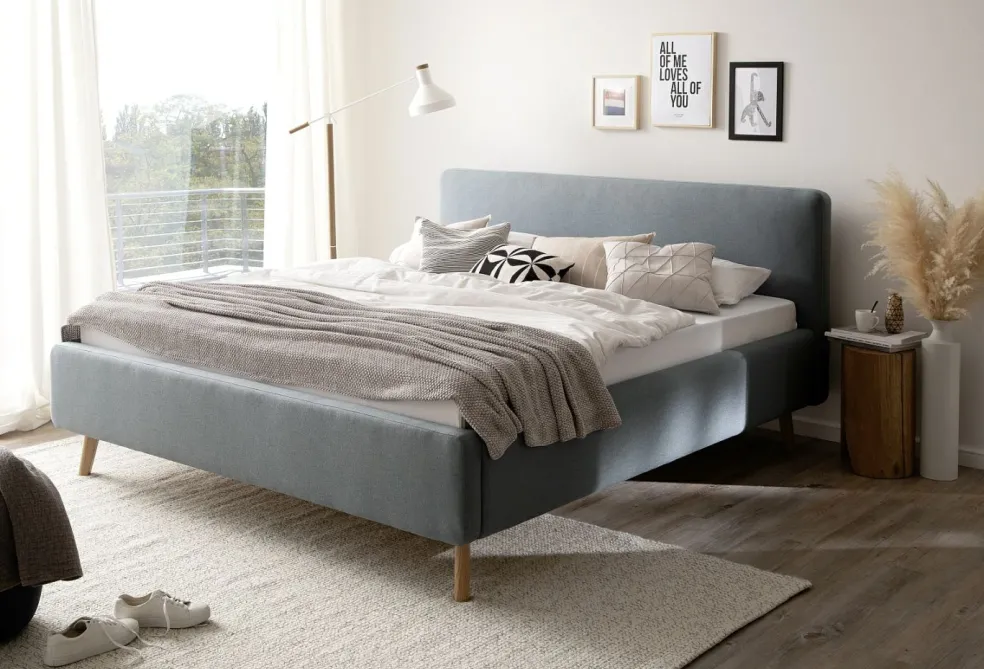 Lit rembourré MATTIS