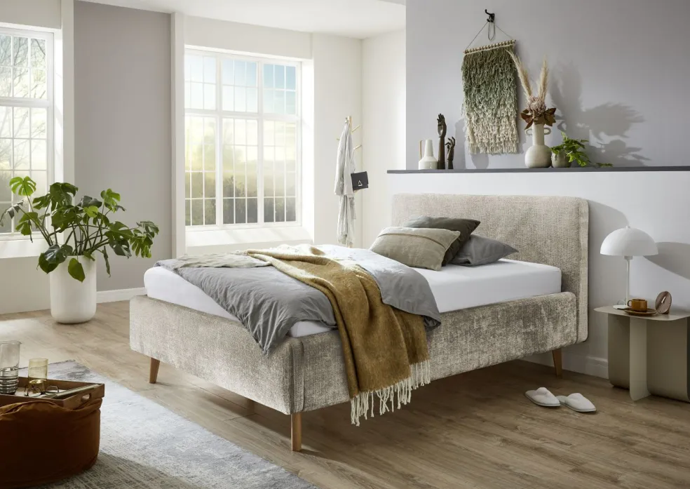 Lit rembourré MATTIS