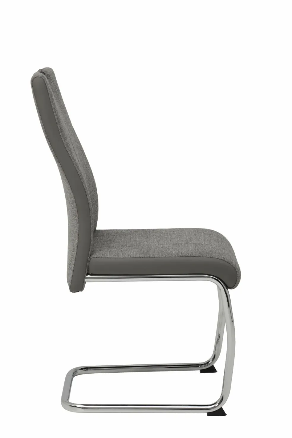 Lot de 4 chaises à piètement luge ALINA S