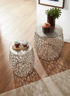 Lot de 2 tables d'appoint WICHIAN BURI