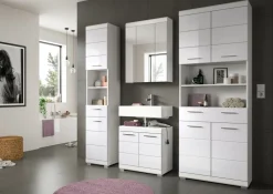 Salle de bains combinée SEWULA