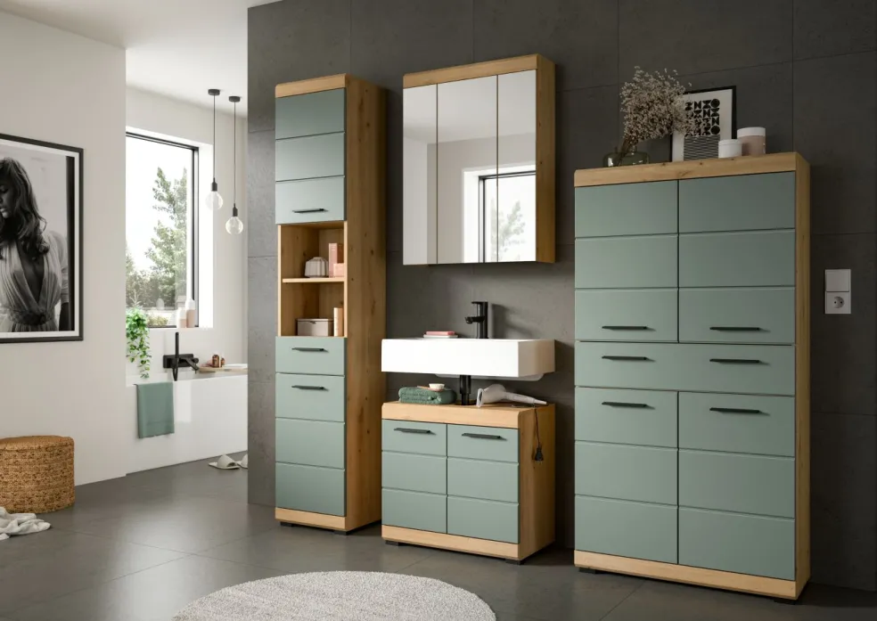 Salle de bains combinée SEWULA