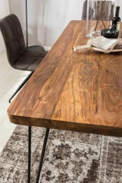 Table à dîner PHU KRADUNG