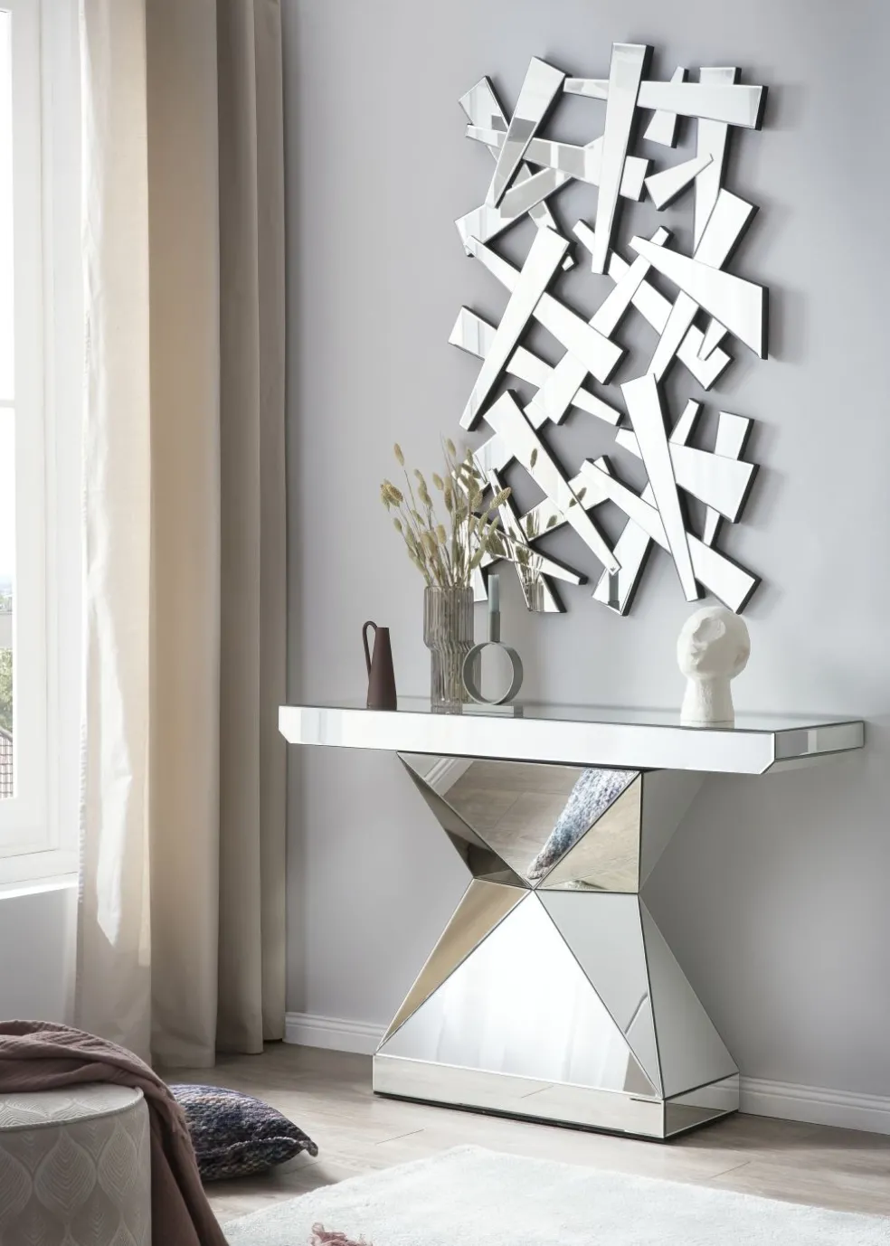 Table console PAMULANG