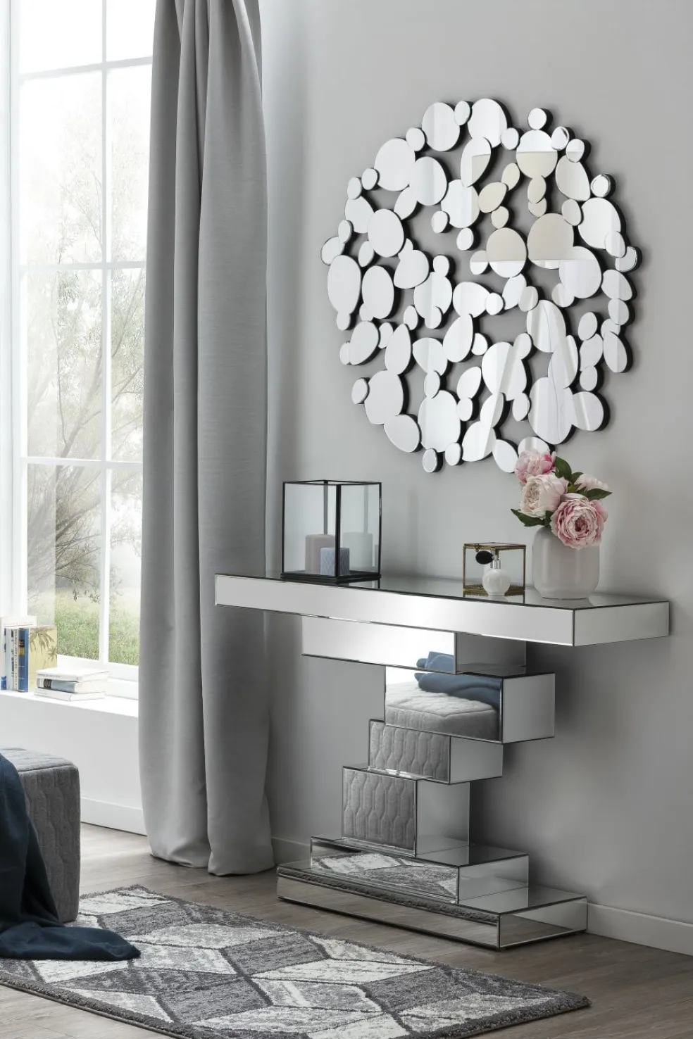 Table console RANCAEKEK