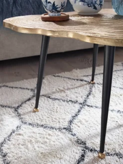 Table de repas DOI MAE SA NOI